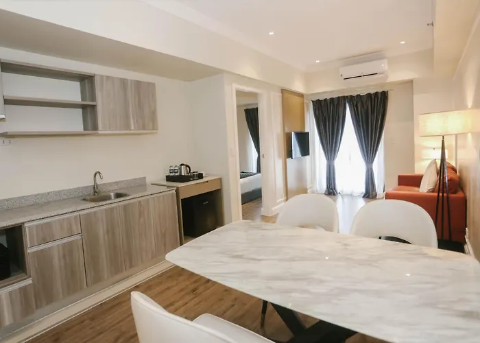 Noble Hotel