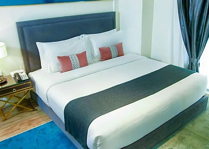 Hotel Noble 3*