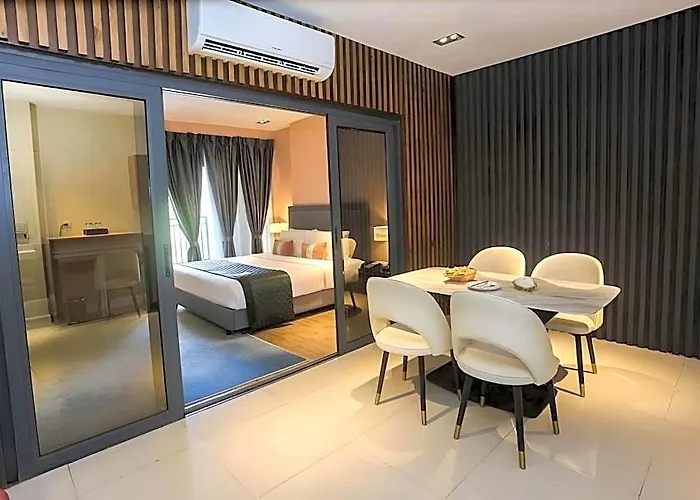 Noble Hotel