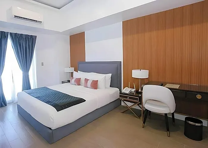 Noble Hotel